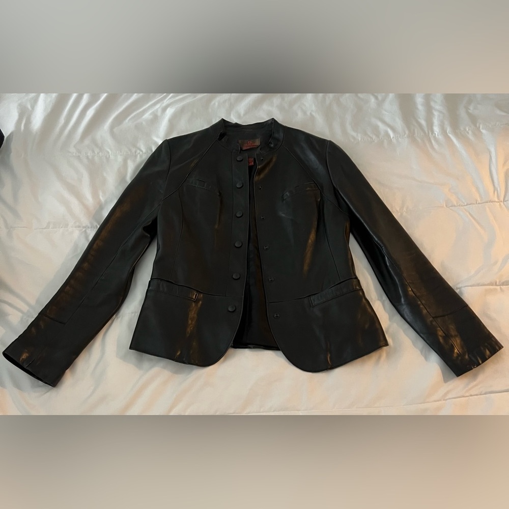 Daniel Genuine Leather Jacket in black